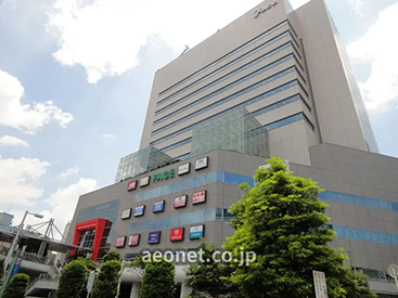 イーオンキッズ船橋FACE校は、駅近で通いやすい環境です。