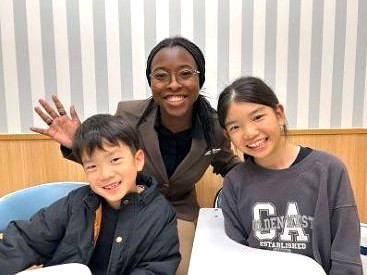 イーオンキッズ姪浜校はお友達やご兄弟で通われる方が多いです。