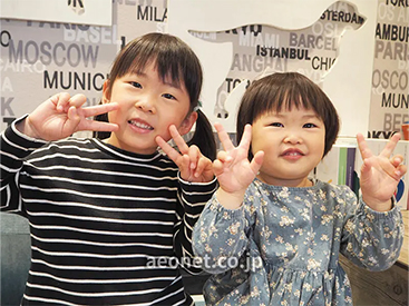 イーオンキッズ香椎校はご家族やお友達と通学される方が多いです。