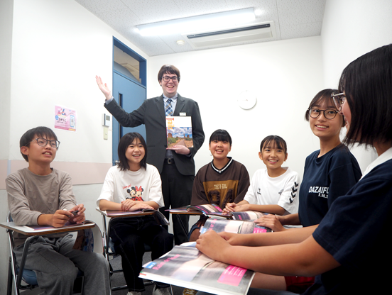 イーオンキッズ二日市校なら、経験豊富な講師が英会話上達をサポートします。