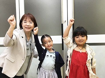 イーオンキッズ福山校の講師陣が、お子様の英会話力向上をお手伝いします。