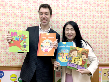 イーオンキッズ楽々園校のスタッフが、生徒様の目標達成を全力で応援します。