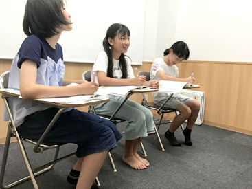 イーオンキッズ三原校のスタッフが、生徒様の学びを全力でサポートします。