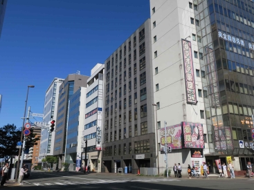 イーオンキッズ札幌駅北口校は、アクセス抜群で通学に便利です。