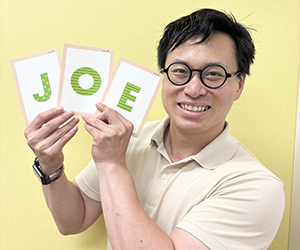 イーオン札幌本校の外国人講師のJoe先生。