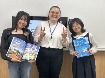 小学生も楽しく英会話♪本物の英語に触れて基礎力、実践力を身につけましょう！これからの時代に必要な力をつけることができます!!