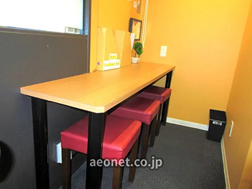 イーオンキッズ垂水ウエステ校の自習室は、レッスン前後にご利用いただけます。