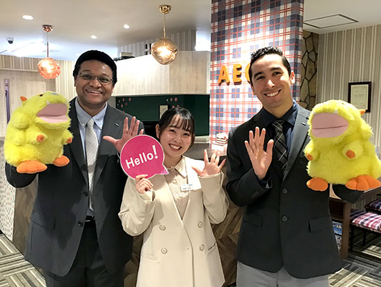 イーオンキッズ西宮北口校は、生徒様が安心して学べるようスタッフが支援します。