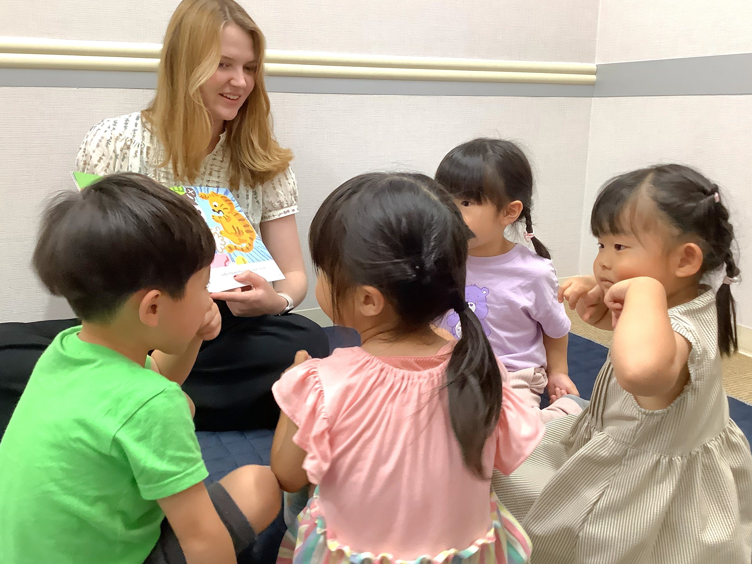 イーオン名谷パティオ校では楽しく英語が学べます