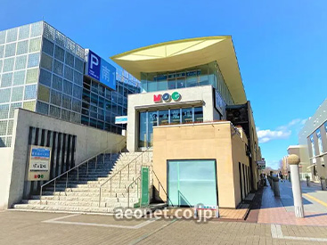 イーオンキッズつくば駅前校は、駅近で通いやすい環境です。