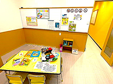 イーオンキッズ川崎西口校は、豊富なクラス数で、お友達やご家族と通いやすいです。