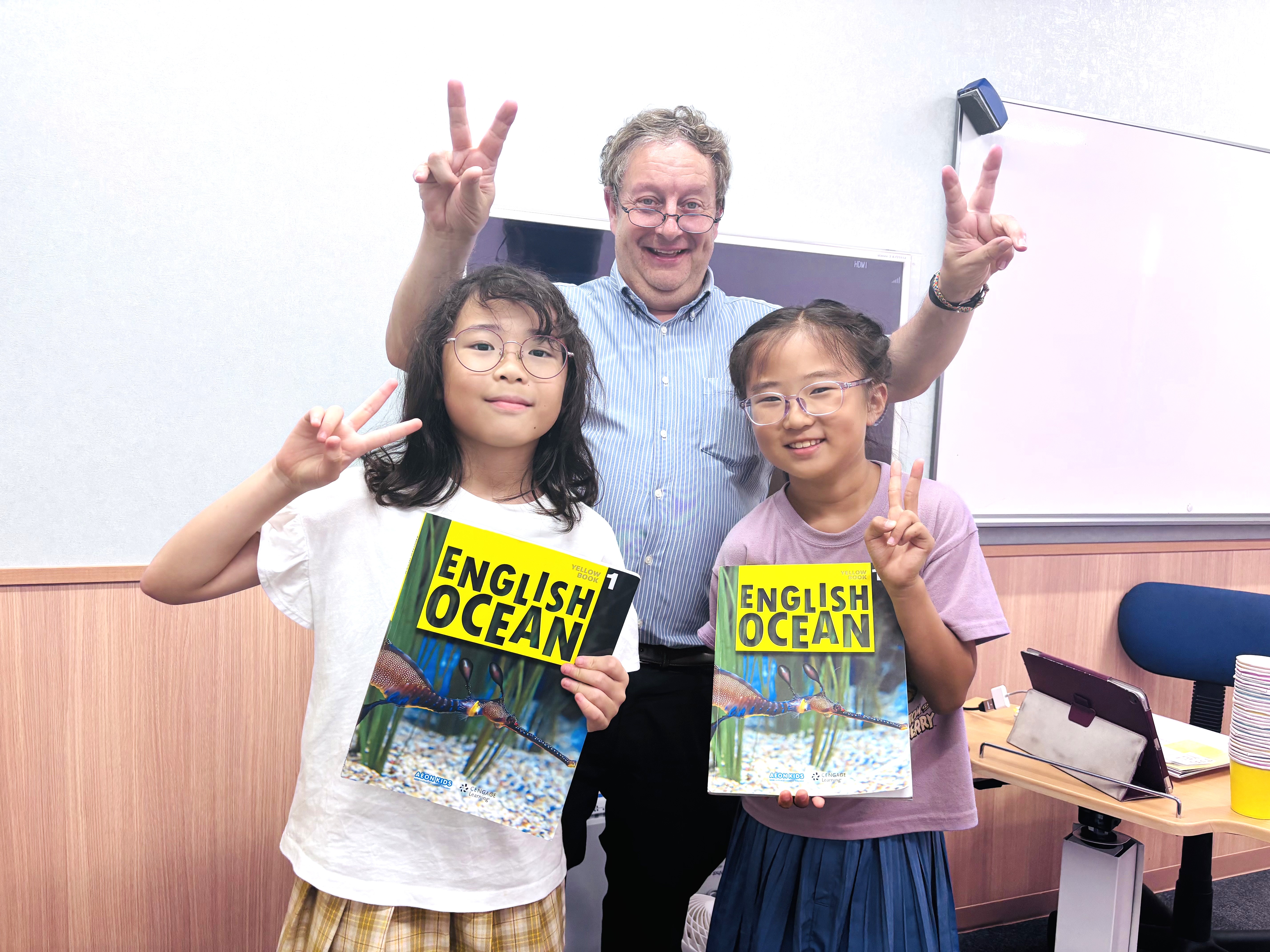 イーオンキッズ桑名校では、英語を一緒に楽しく学ぶお友だちも作っていただけます。