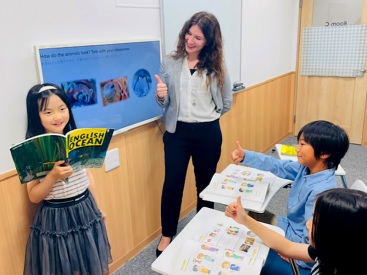 イーオンキッズ仙台泉中央校のスタッフは、生徒様の目標達成を全力で応援します。