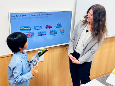 イーオンキッズ仙台泉中央校のスタッフは、生徒様の目標達成を全力で応援します。