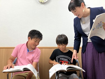 イーオンキッズ奈良学園前校では、文法の授業が好評です。