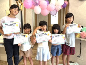 イーオンキッズ那覇都心校では、生徒様に寄り添ったサポートを行っています。