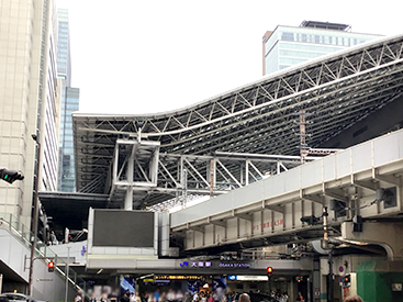 梅田阪急ターミナルビル校の道順1