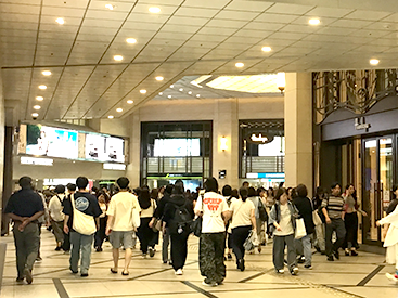 梅田阪急ターミナルビル校の道順2