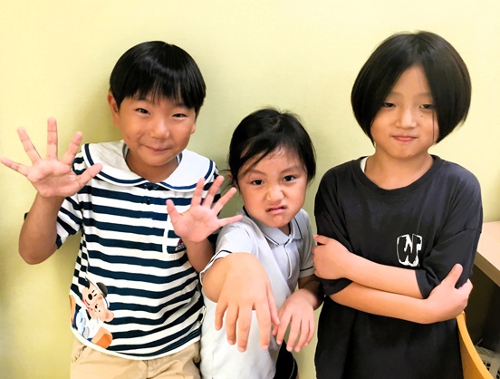 イーオン守口校ではご兄弟も一緒にお通いいただけます。