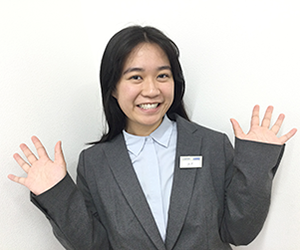 イーオン枚方校の外国人講師のJoe先生です。