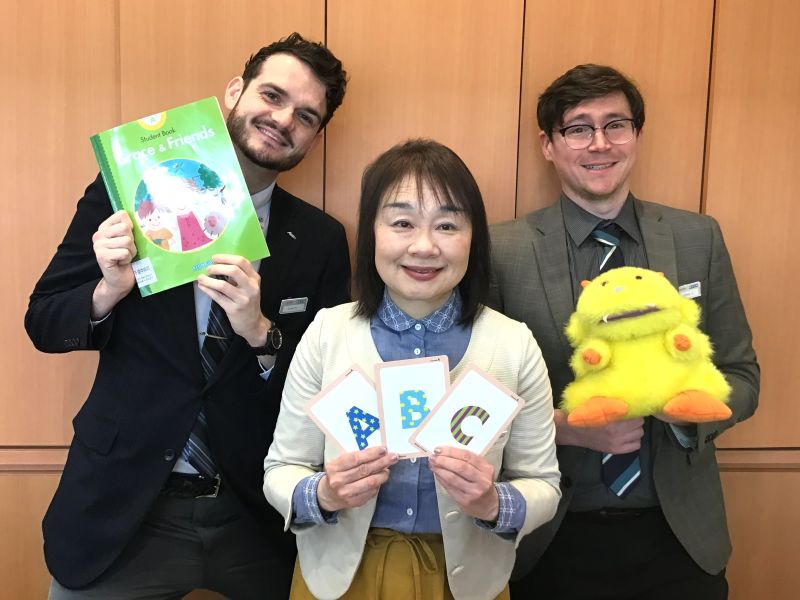 イーオンキッズ千里中央校は、英語を「使いこなす」力を育成します。