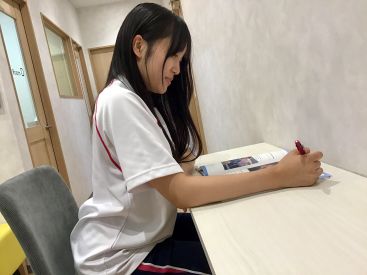 イーオンキッズ佐賀校では、将来に直結する実践的な英語力が身につきます。