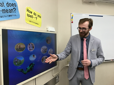 わかりやすいテキストと楽しいレッスンで、飽きずに学べる