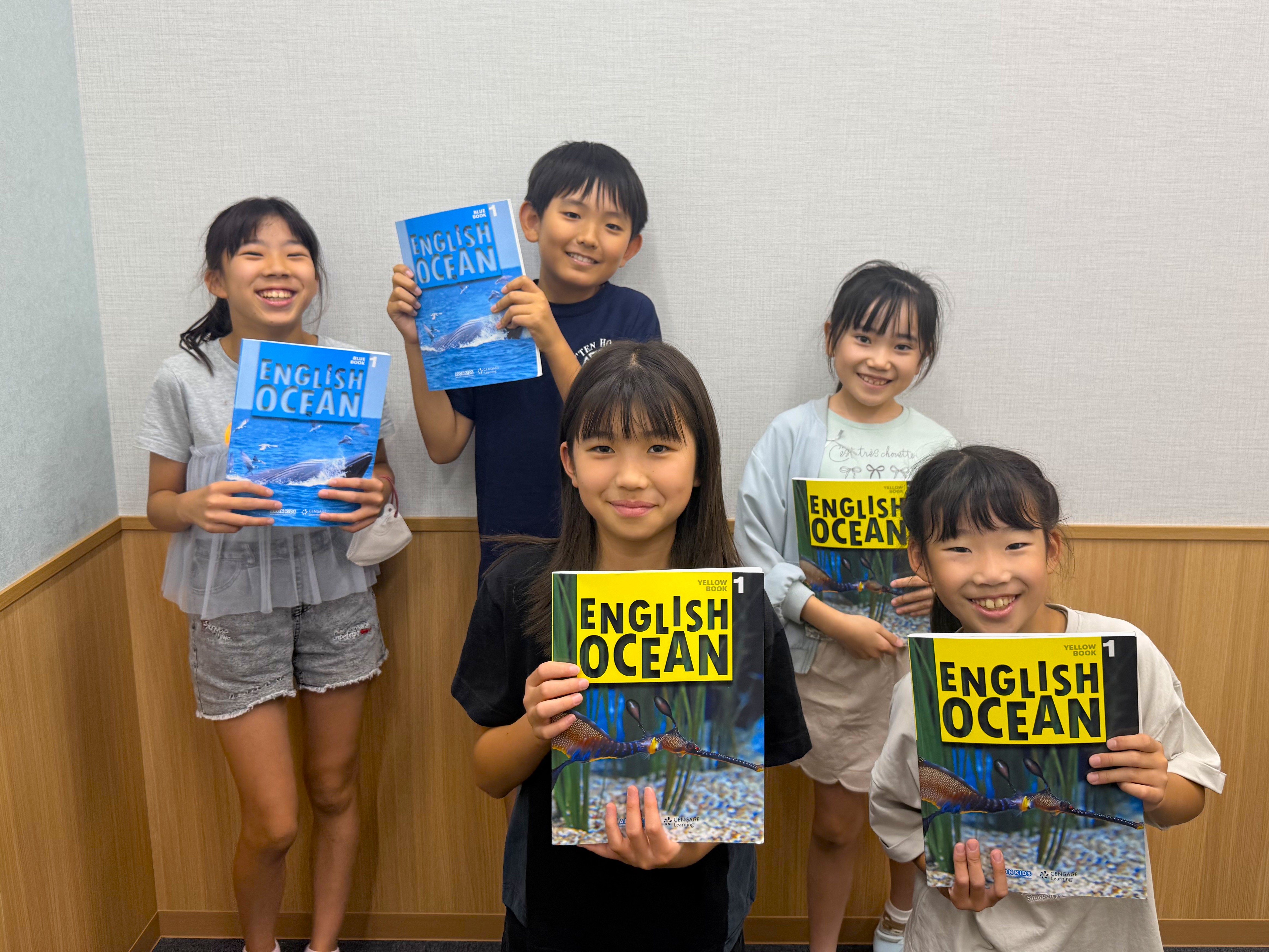 イーオンキッズ浜松校では、小学生のレベルに合わせた教材でしっかりサポートします。