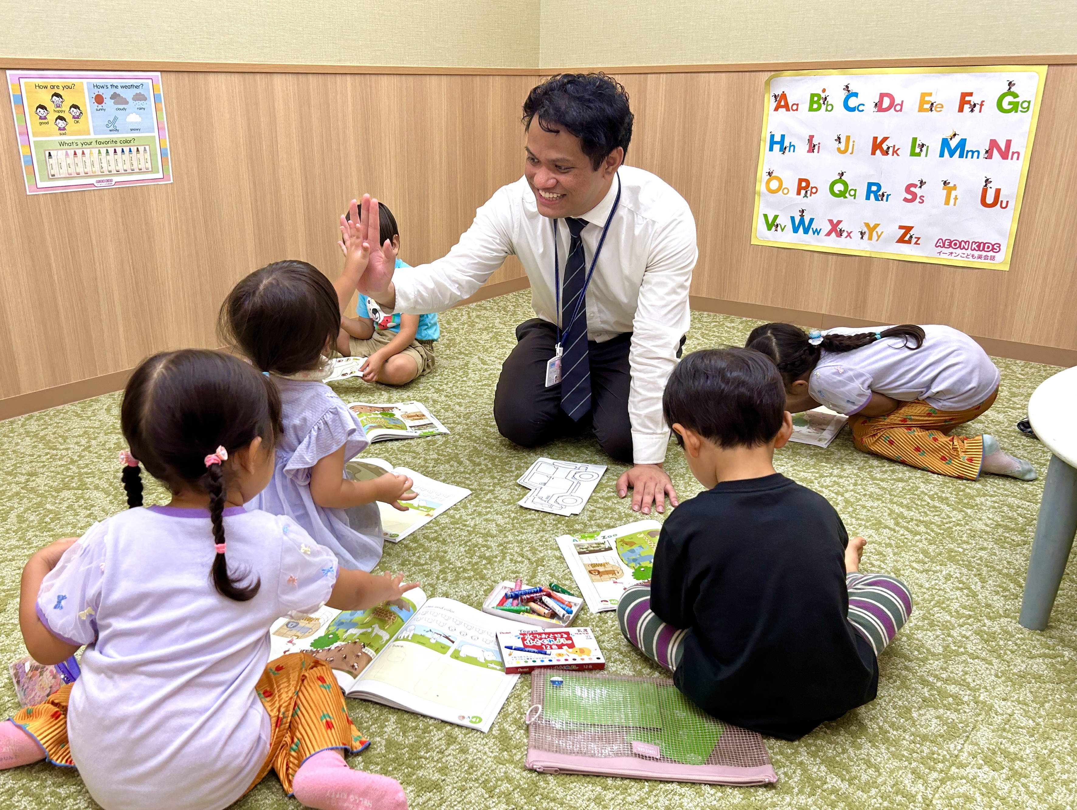 イーオンキッズ掛川校は、1歳からクラスをご用意しています。