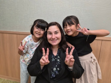 イーオンキッズ西葛西校は、兄弟姉妹で楽しく一緒にお通いいただいています。