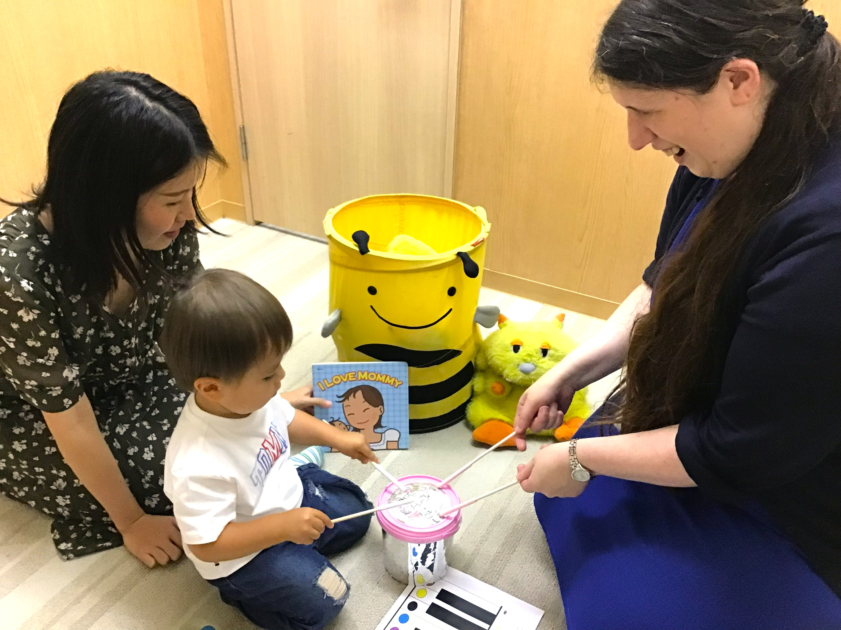 Babyクラスは親子で一緒に参加できます！