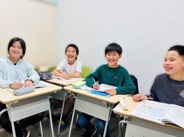 イーオンキッズ高田馬場校は、プロの教師陣がしっかりサポート。