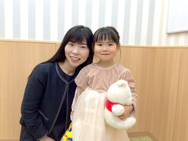 イーオンキッズ豊洲シエルタワー校で、ネイティブ教師と英語耳を作りましょう。