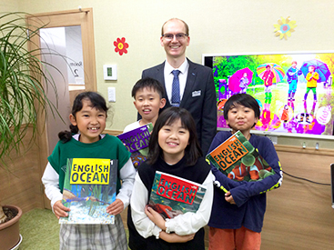 イーオンキッズ鳥取校のスタッフが、生徒様の学びを全力でサポートします。