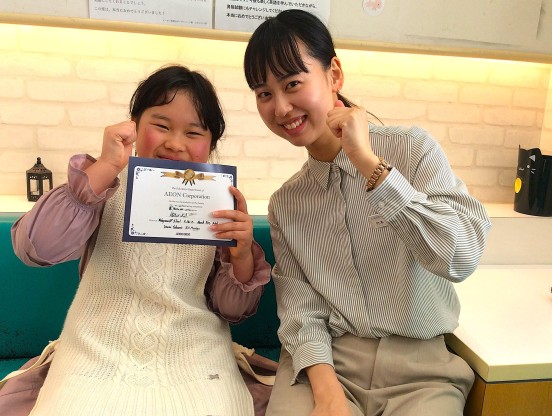 イーオンキッズ和歌山ガーデンパーク校では、粘性に合わせたクラス分けでしっかり学習をサポートします。