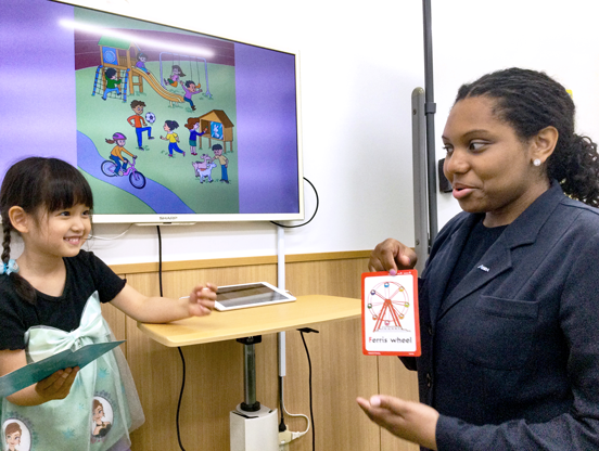 イーオン山口校では子供達の成長に合った英語学習ができます。