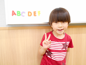 イーオンキッズ甲府オリオン通り校の6歳児クラスのお子様。