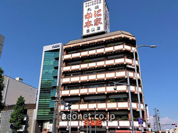 イーオン金山校は、駅から近く通学がスムーズです。