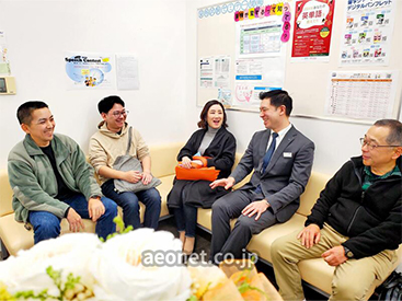 イーオン勝川校のスタッフが、生徒様を安心して学べるようサポートします。