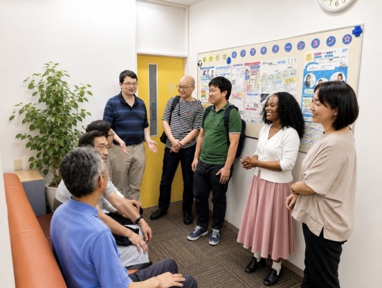 イーオン星ヶ丘校で英語仲間を増やしましょう。