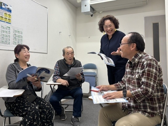 イーオン小牧校では、生徒様が安心して学べるようにスタッフが支援します。