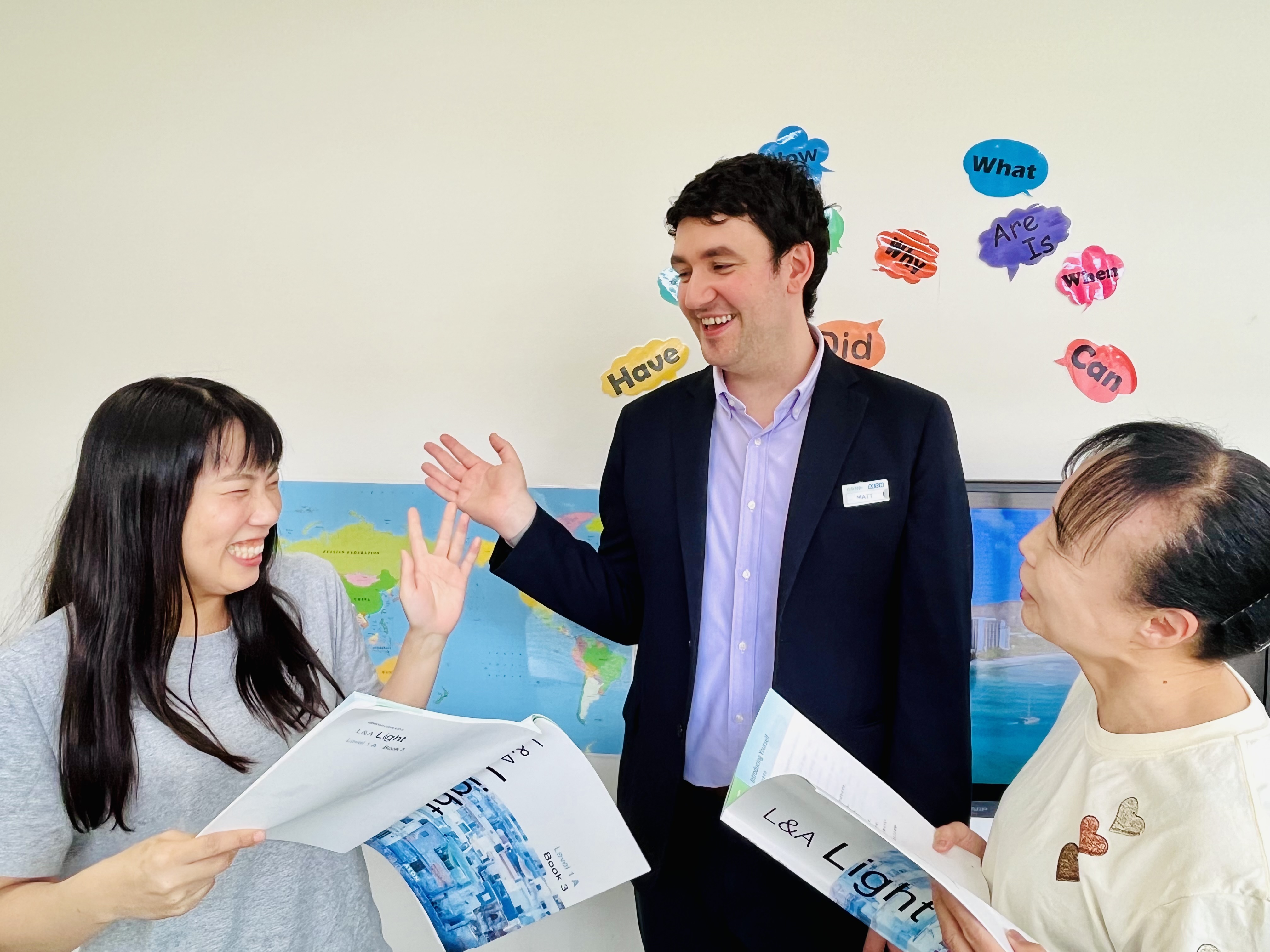 イーオン半田校では、生徒様にぴったりの教材で学びをサポートします。