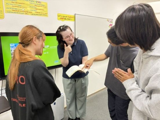 イーオン安城校では、生徒様を全力でサポートする体制を整えています。 高校生　大学生　専門学生