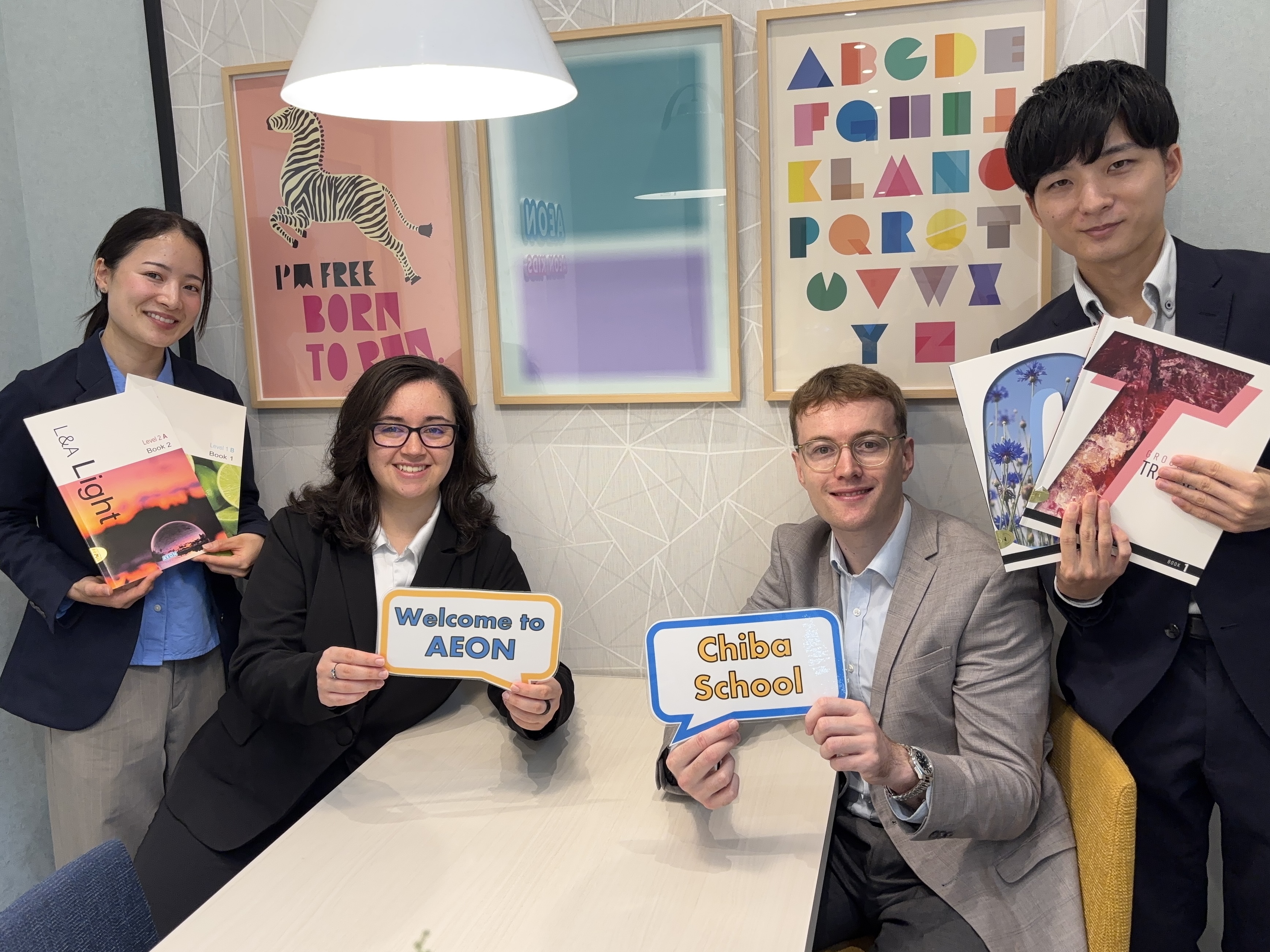 イーオン千葉校のスタッフが、生徒様の学習を力強くサポートします。