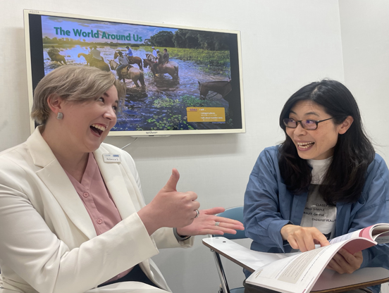 イーオン天神校の先生方が、あなたの英語学習を優しくサポート！