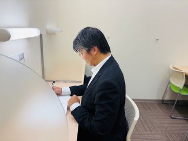 イーオンアクアウォーク大垣校では、学習ブースを営業時間内なら時間無制限で利用できます。