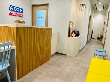 イーオン多治見校の、おしゃれな空間で英会話を習いませんか？