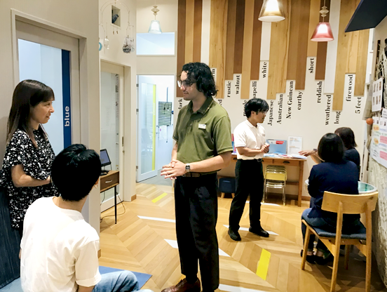 イーオン広島T-SITE校は、生徒同士でのコミュニケーションを楽しめます
