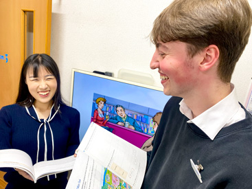 イーオン東広島校では、大学生のニーズに合わせた英会話レッスンを提供します。