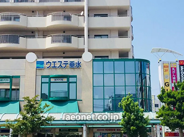 イーオン垂水ウエステ校は、便利な立地で通学が快適です。